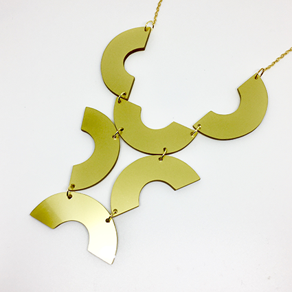 necklace-women-gold-geometrical